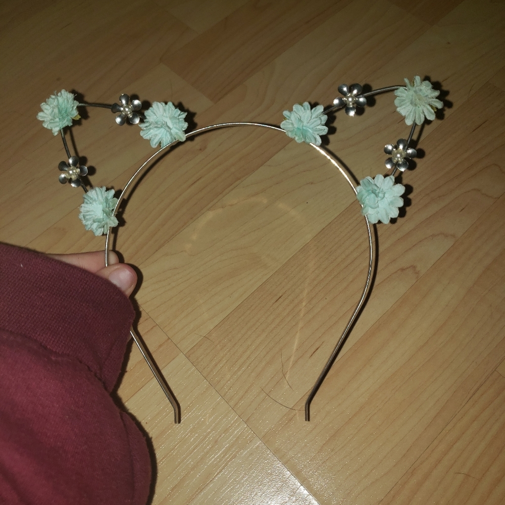 Kawaii flower cat ears, metal headband
